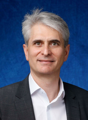 Portrait of Cesar Melo-Silva